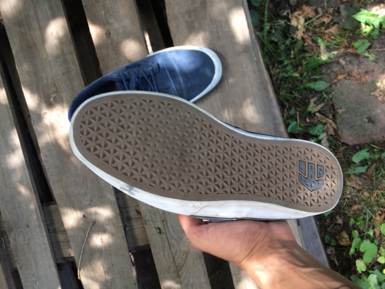 bota po 1 týdnu ježdění podrážka